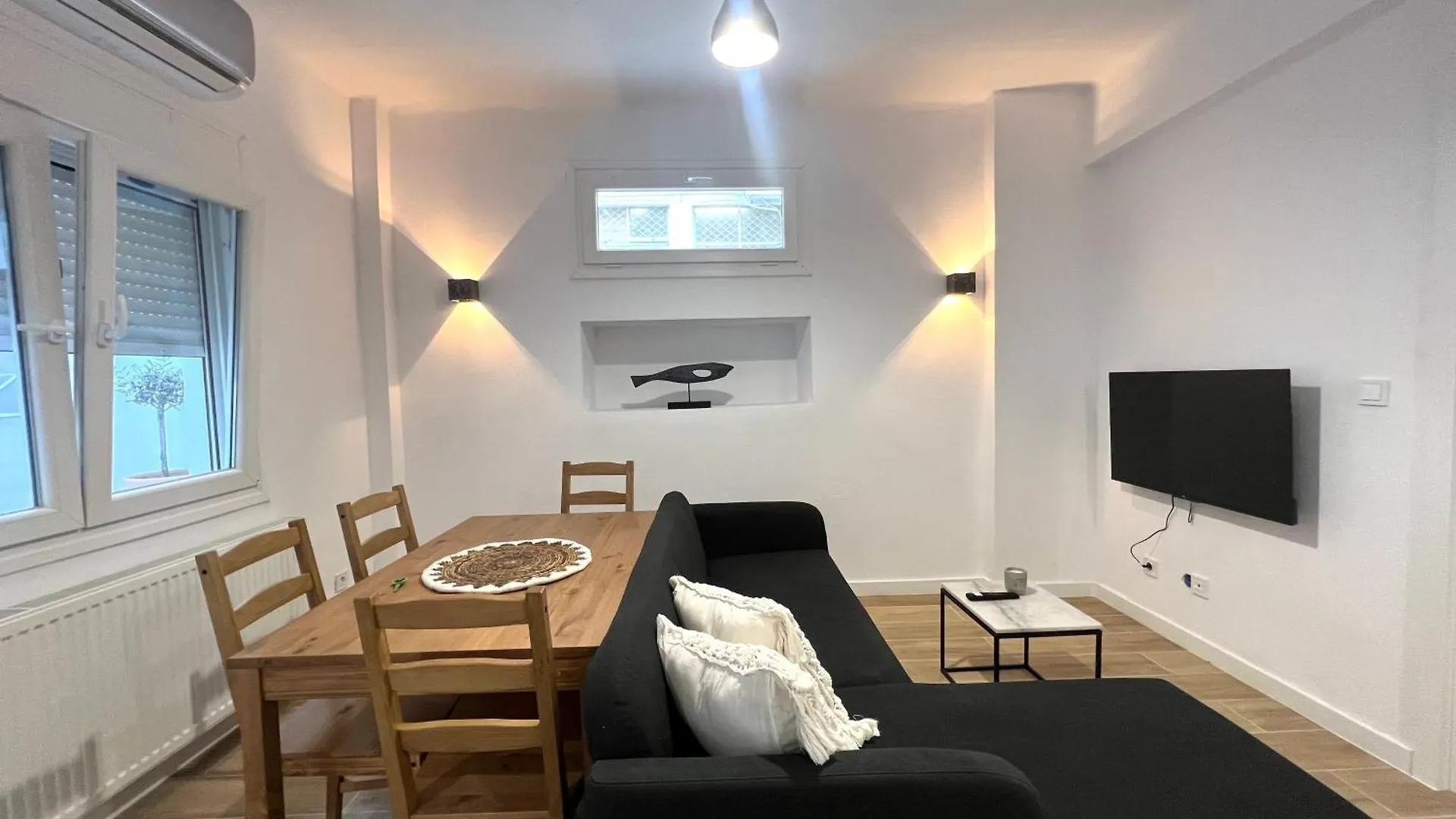 아파트 Cosy Appartement 2Chambres 테살로니키